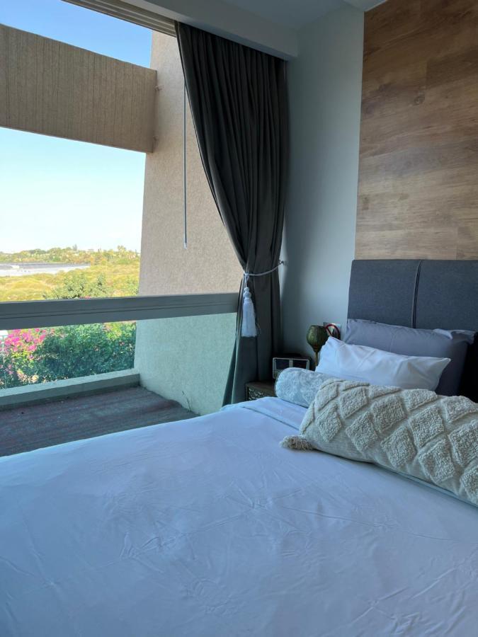 Neot Golf, Ziv'S Place Caesarea Luaran gambar