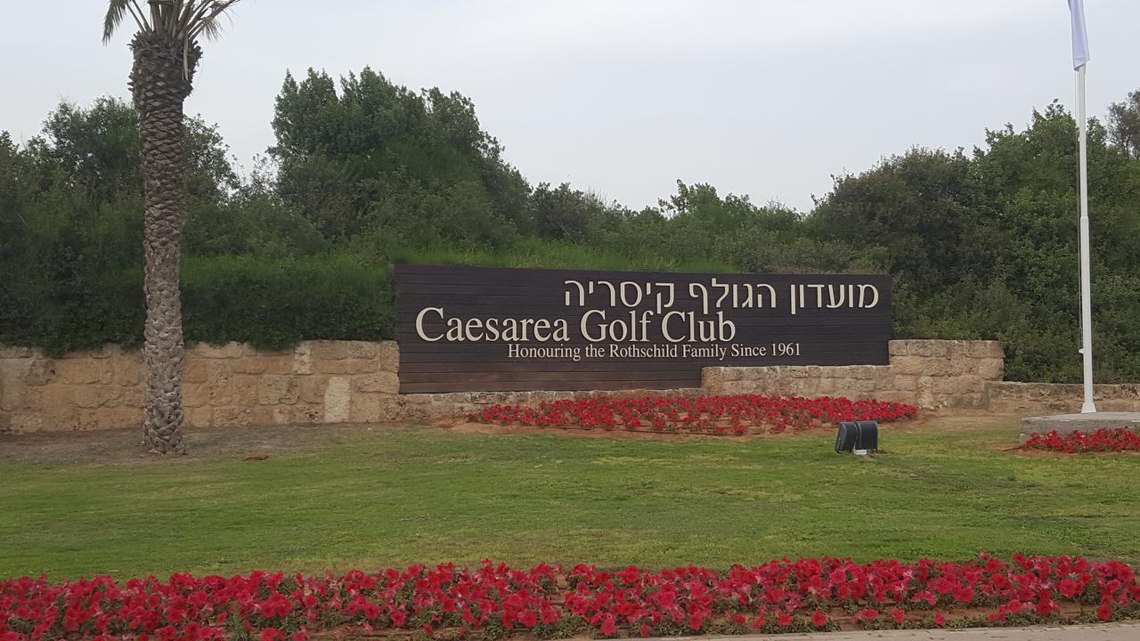 Neot Golf, Ziv'S Place Caesarea Luaran gambar