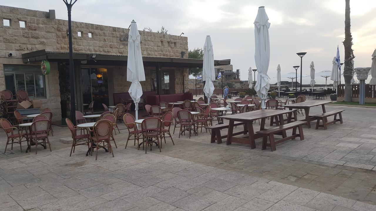 Neot Golf, Ziv'S Place Caesarea Luaran gambar